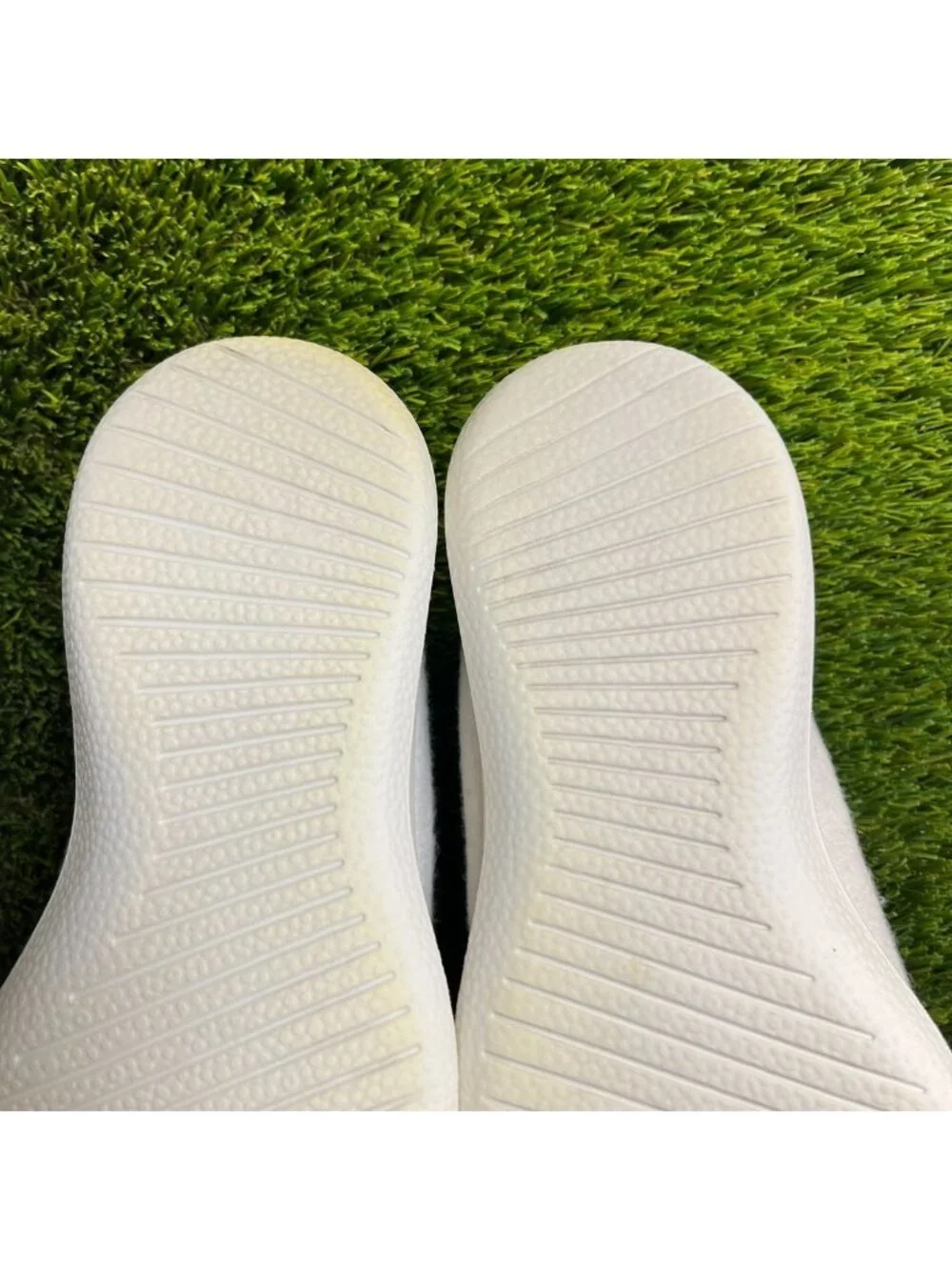 Allbirds Wool Runners Womens Size 10 Ivory Athletic Walking Shoes Sneakers